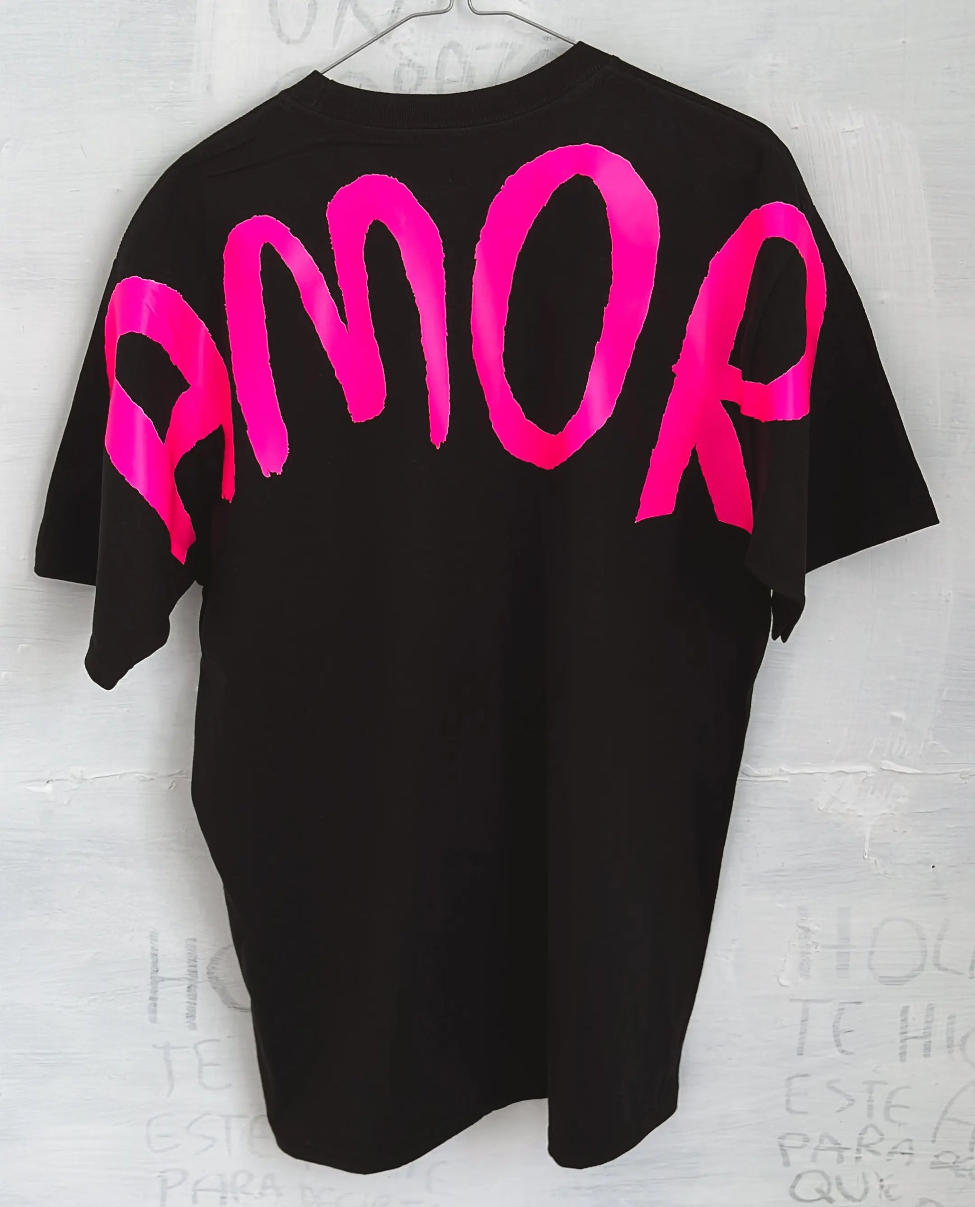 Amor B - Playera unisex Torna Gris - Artista Mexicano