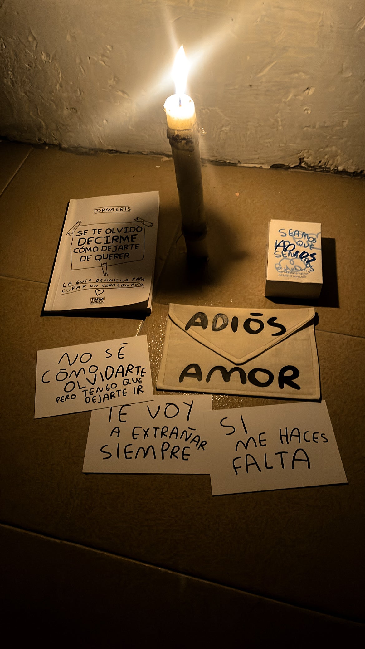 MEGAPACK DE NOVIEMBRE - Libro + Cartas + Juego de mesa