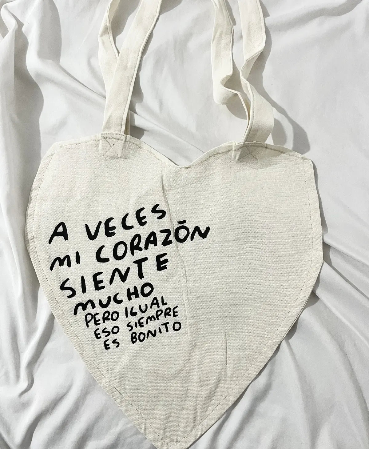 Arte-hecho-ropa-y-bolsas Torna Gris - Artista Mexicano