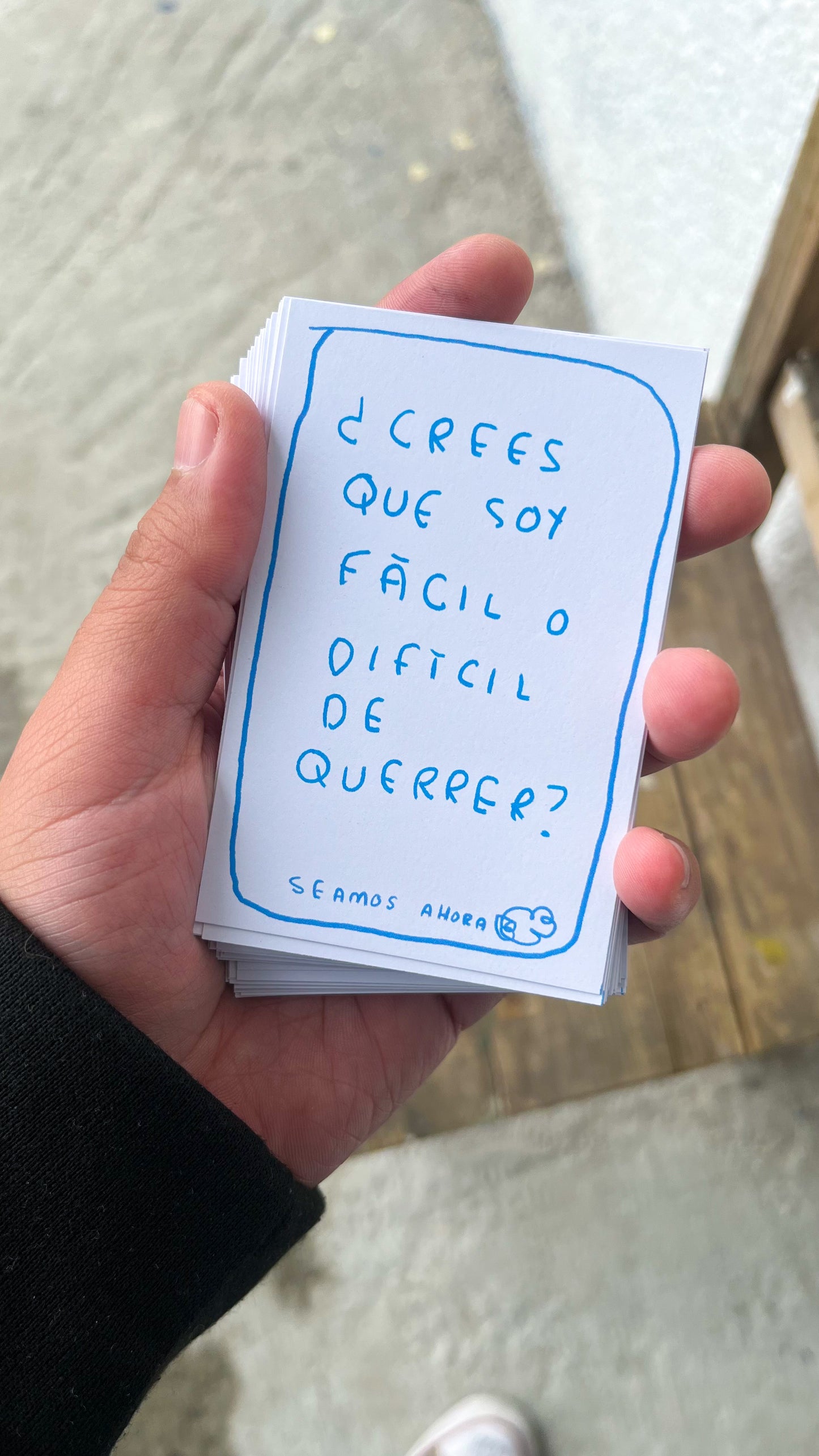 Seamos Nuestro Ahora | AMIGOS - Juego de Mesa de 70 Preguntas para Conectar y Conocerse Mejor